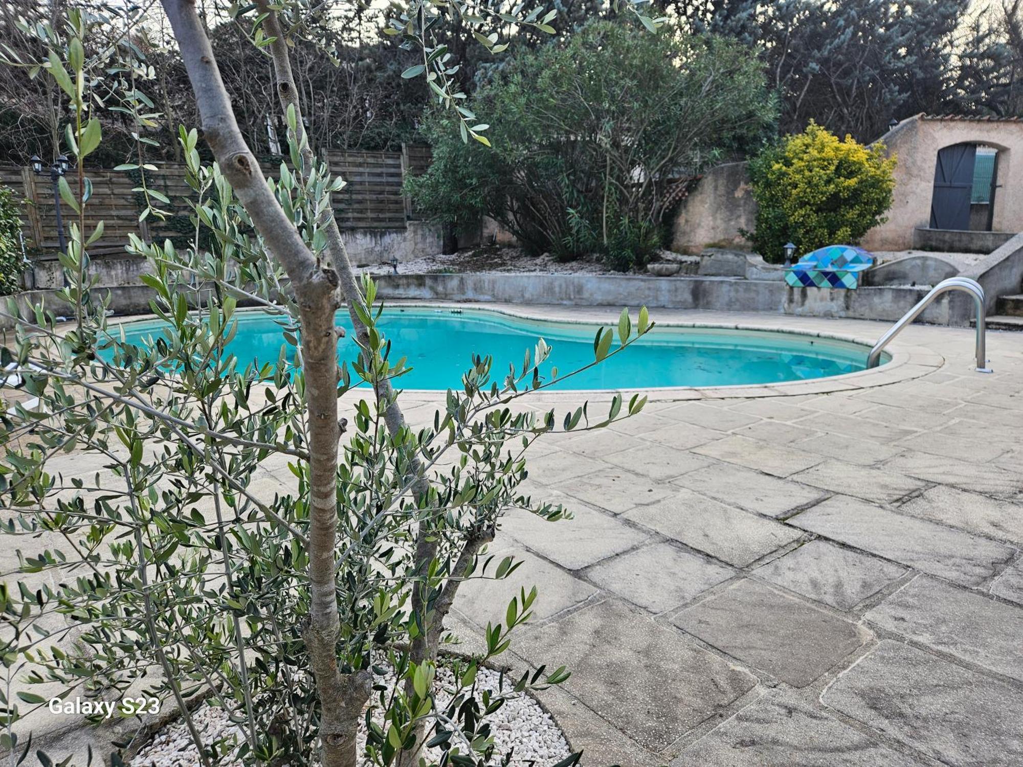 Guest House Calme Avec Acces Jardin Et Piscine Flayosc Exteriér fotografie